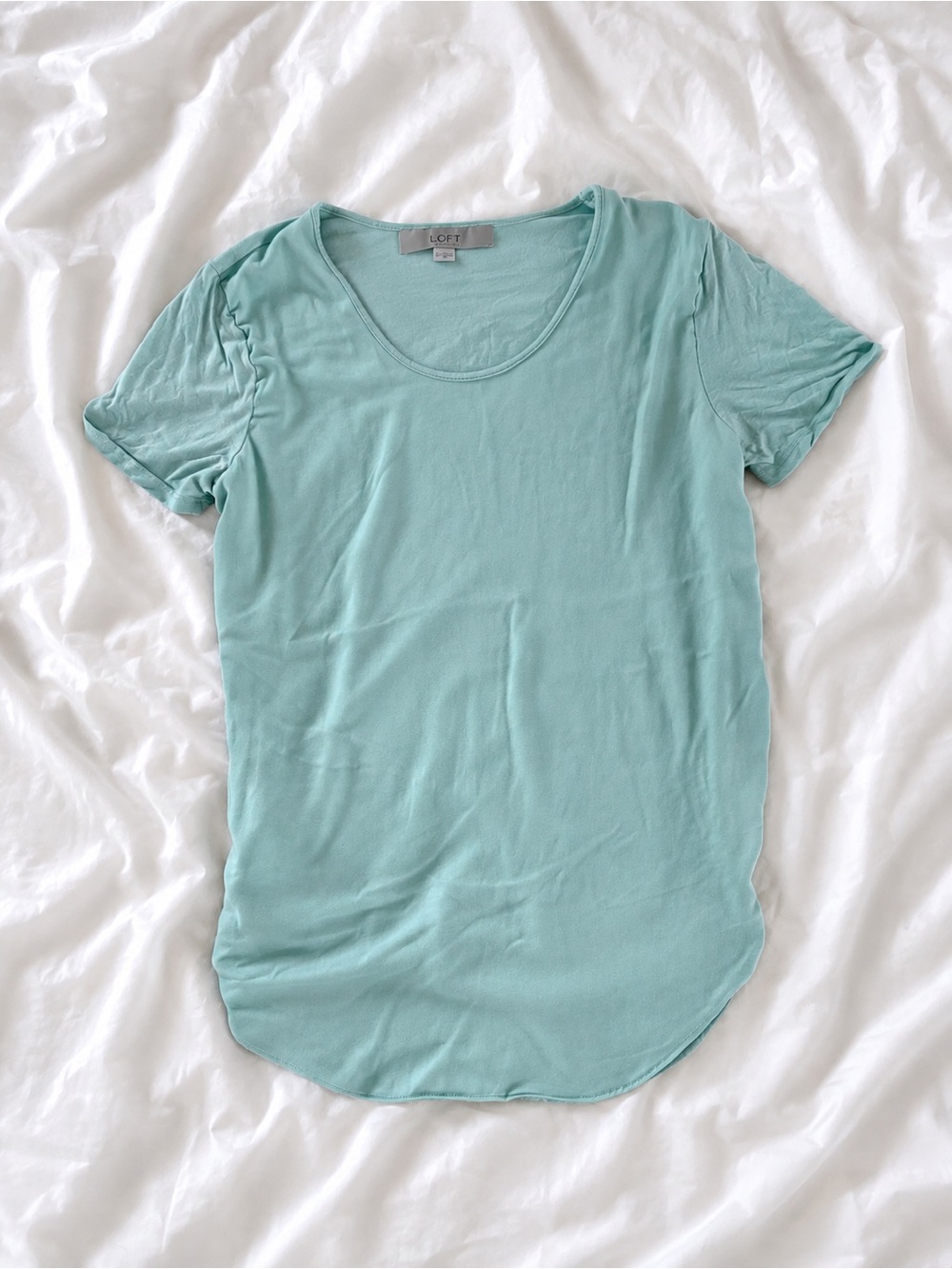 LOFT Aqua Scoop Neck Short Sleeve Tee